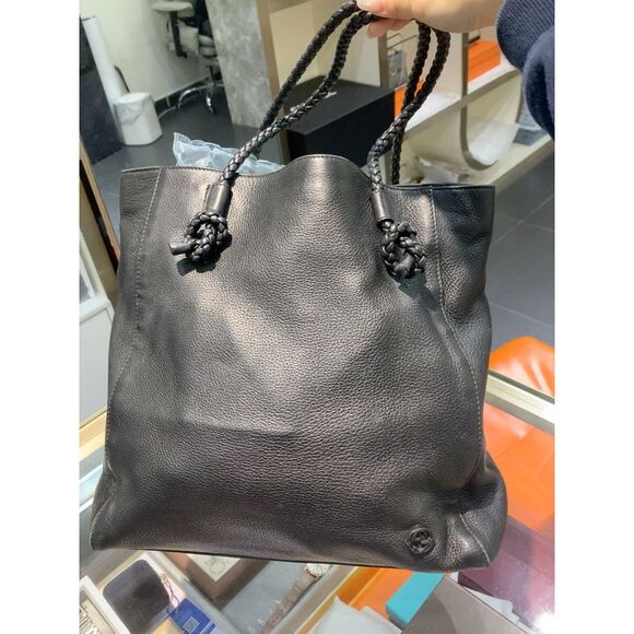 GUCCI Handbags - Gucci Women Pre-Loved Bag Very Good Condition